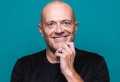 Nuova avventura live per Max Pezzali con diciotto date nei palazzetti italiani