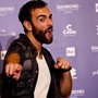 ‘Mandare tutto all’aria’ è il nuovo singolo di Marco Mengoni