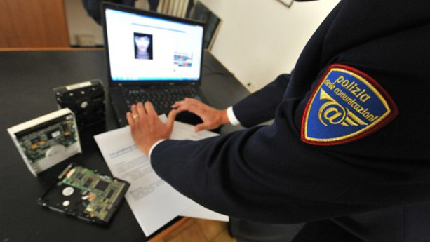 Da pedopornografia a cyberbullismo, terrorismo e truffe online: migliaia gli interventi della Polizia Postale nel 2022