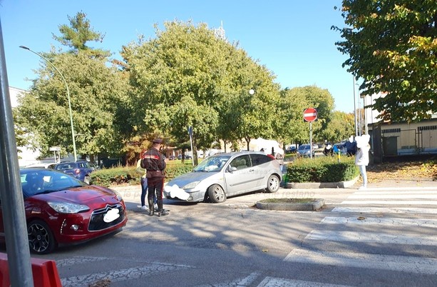 Pedone investito in corso Ancina a Saluzzo. Ferito, si allontana prima dell’arrivo dei soccorsi