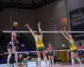 Volley A1/F: la Wash4green Pinerolo scivola sul taraflex di Latisana