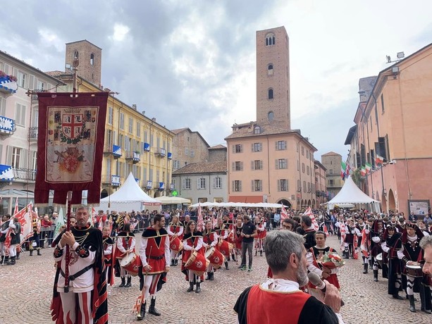 Dal Festival della Bandiera alla &quot;Sagra d'l Coj&quot;: gli eventi in Granda nel fine settimana