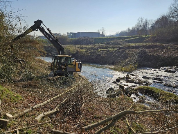 Asti: la minoranza chiede chiarezza su criticità nei lavori stradali e interventi al parco Lungo Borbore