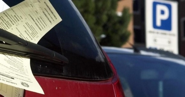 Sanremo: stranieri al volante sempre più indisciplinati e... non pagano le multe, la Municipale si rivolge agli esperti