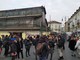 A Porta Palazzo va in scena con pentole e padelle la protesta anti Combo