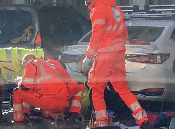 Pedone investito in via Carcano a Varese: è in gravi condizioni