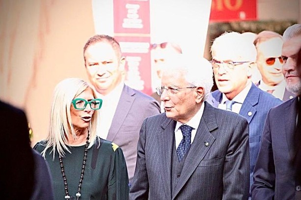 Mattarella a sorpresa, blitz del Capo dello Stato a Pecetto: ospite all'Arsenale dell'Armonia del Sermig