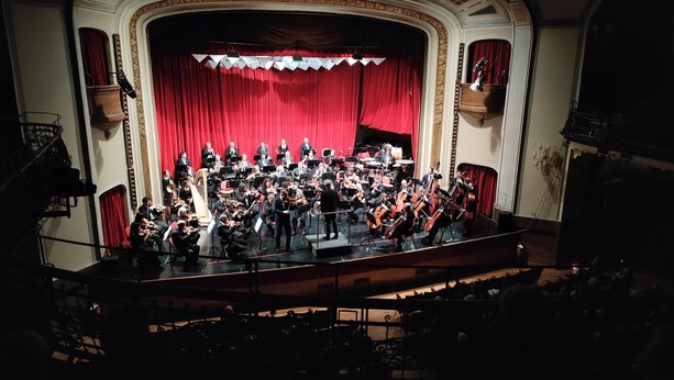 Sanremo abbraccia Valencia: concerto di solidarietà per la rinascita della musica spagnola (Foto e video)