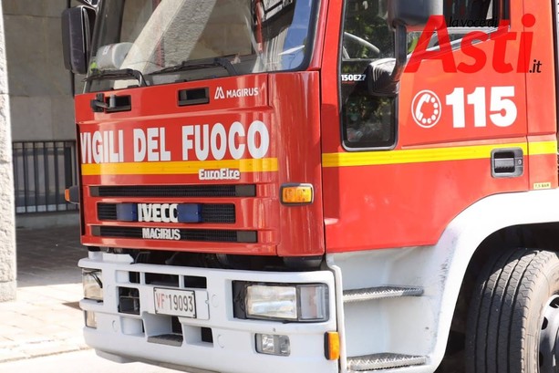 Montechiaro, violento incendio in un'abitazione disabitata