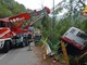 Autobus Tpl fuori strada al Santuario, concluse le operazioni di rimozione: in corso gli accertamenti per le cause (FOTO E VIDEO)