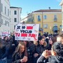 Fdi lascia il corteo di Pinerolo contro la violenza sulle donne: “La sinistra fa campagna elettorale”