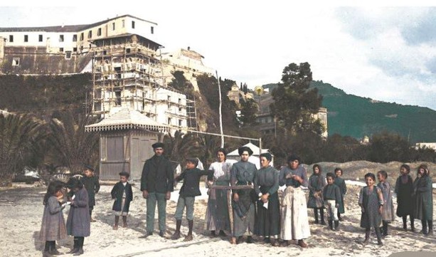 Tra i profumi del caffè e i colori della storia, la Finale di una volta rivive in una &quot;mostra diffusa&quot; con le sue antiche foto (FOTO e VIDEO)