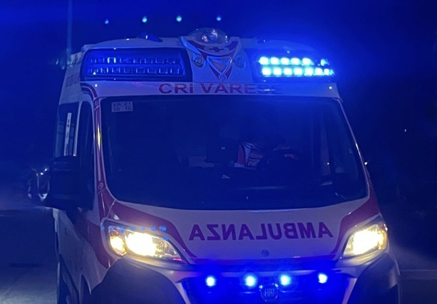 Incidente all'alba a Varese, feriti un ragazzo di 23 anni e un uomo di 44