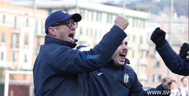 Calcio, Savona. Cola esalta i biancoblu dopo il 3-0 all'Olimpic: &quot;Prestazione incredibile. Emozionante vedere in campo Apicella&quot; (VIDEO)