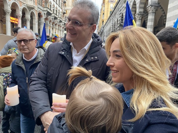 Elezioni Genova, oggi la prima stretta di mano tra i candidati sindaci Salis e Piciocchi