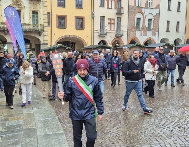 La fiaccola delle Universiadi è arrivata nel Pinerolese