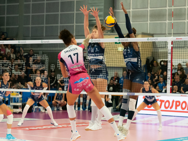 Volley A1/F: il riscatto passa per la strada tortuosa di Milano [VIDEO]