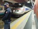 Minorenne astigiana fuggita da comunità, rintracciata sul treno a Porta Susa