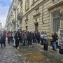 Borse di studio, Lega: &quot;Fissiamo un limite. Rischiamo di non avere soldi per pagarle&quot;. Studenti in protesta [VIDEO]