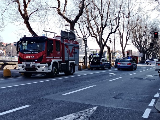 Savona, uomo investito in corso Ricci: è grave, al San Paolo in codice rosso (FOTO)