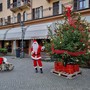 Per Natale Torre Pellice punta le luci su piazza San Martino, sui ponti e il centro pedonale