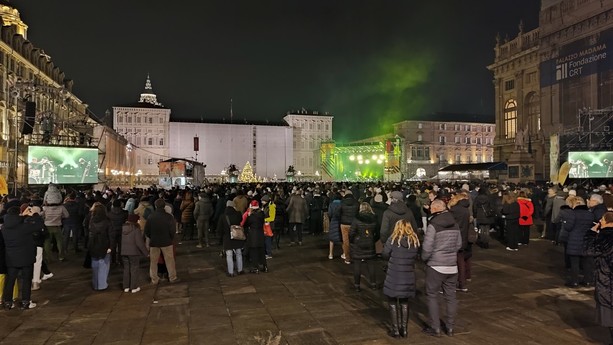 Capodanno in piazza Castello a Torino: regole, sicurezza e modifiche alla viabilità