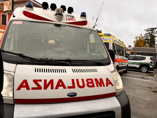 Investe 18enne e si dà alla fuga: imprenditore albese rintracciato dai vigili. Guidava con un tasso di alcol nel sangue superiore a 1,5 grammi/litro