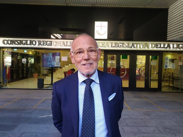 Mancato voto di Fdi sul diritto all'aborto, la difesa di Balleari: &quot;Polemiche strumentali, ecco perché ci siamo astenuti&quot;